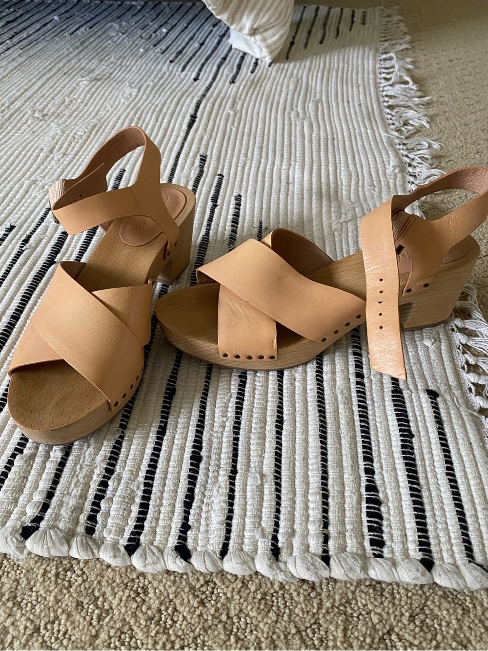 Madewell Tan Leather Crossover Clogs